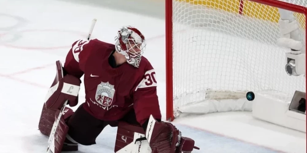 Elvis Merzļikins nespēlēs otrajā pasaules čempionātā pēc kārtas.