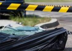 ASV šoferis tiesā prasa kompensāciju no sabrauktā upura ģimenes