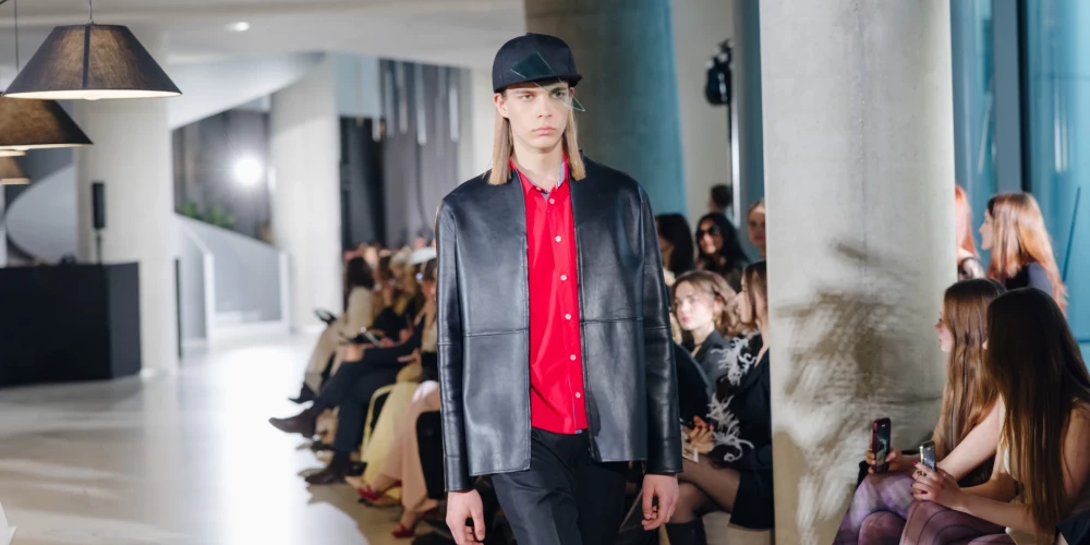 Lietuviešu modes dizaineres Lauras Daili modes skate. Publicitātes foto