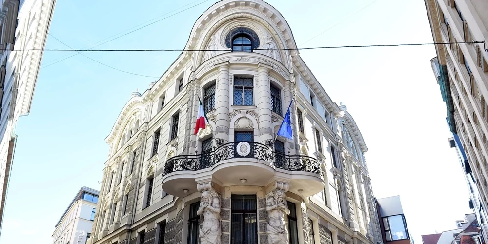 У атлантов опять новый хозяин.