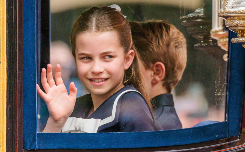 Piezīme par princesi Šarloti likusi karalienei Elizabetei II starot