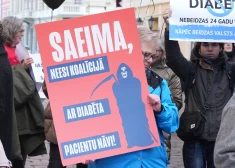 Диабетики в Латвии добились внимания: власти ищут деньги после пикета и сбора подписей