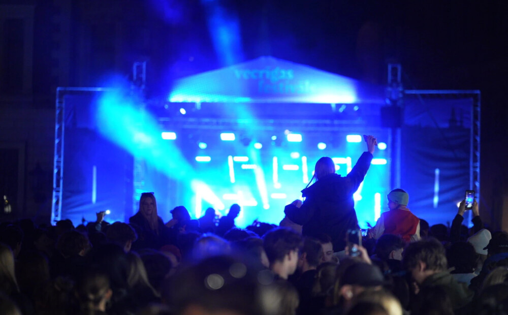 FOTO: ar grupu koncertiem Doma laukumā noslēdzās “Vecrīgas festivāls”