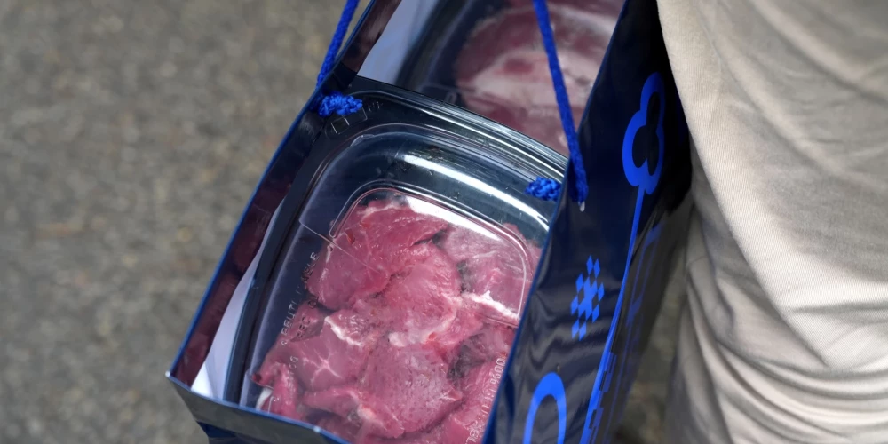 Сообщения о загрязнении продуктов обычно появляются с задержкой, так как на получение результатов анализов требуется время. 