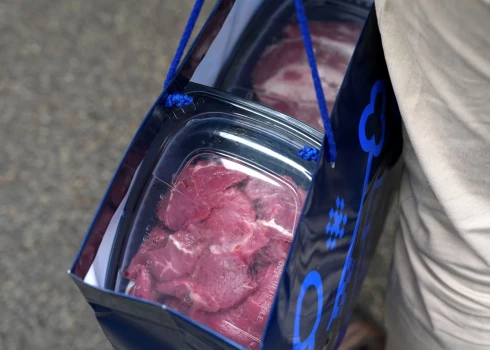 Сообщения о загрязнении продуктов обычно появляются с задержкой, так как на получение результатов анализов требуется время.