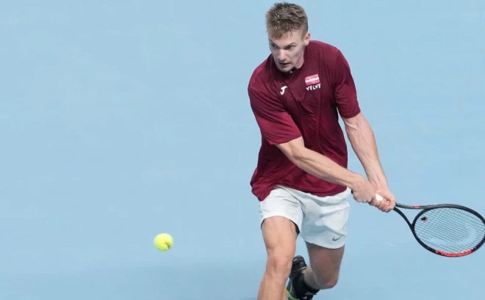 Štrombahs Šarm eš Šeihas M-25 turnīra finālā piekāpjas austrālietim Fankatam