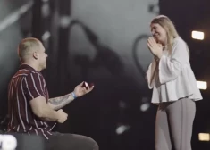 “Sudden Lights” koncertā Valmierā izskan romantisks bildinājums uz skatuves