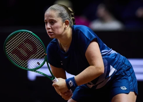 Pēc ilgāka pārtraukuma Aļona Ostapenko pametusi top30.