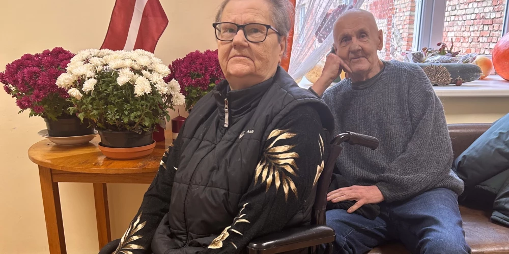 Iepriekš skumjais Valentīns aprūpes centrā iepazinās ar šiverīgo Irēnu. Abiem kopīgas intereses un sarunas, pāris plāno attiecības noformēt oficiāli.