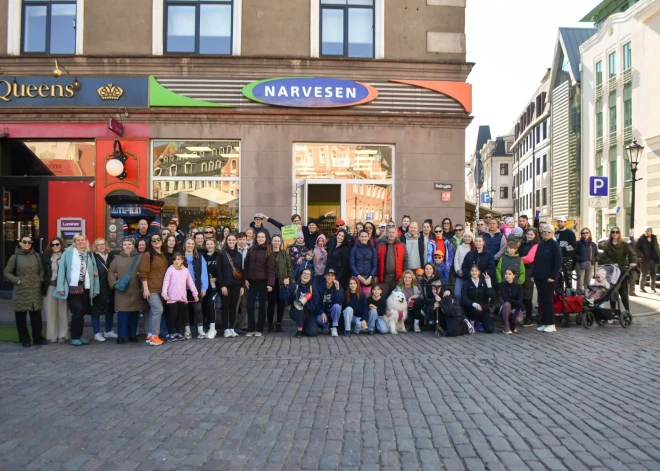 Чтобы напомнить о важности движения и прогулок для поддержания здоровья, 18 апреля в Риге прошел первый Pastaigatons, в рамках которого около 100 участников объединили физическую активность с познавательной прогулкой по городу.