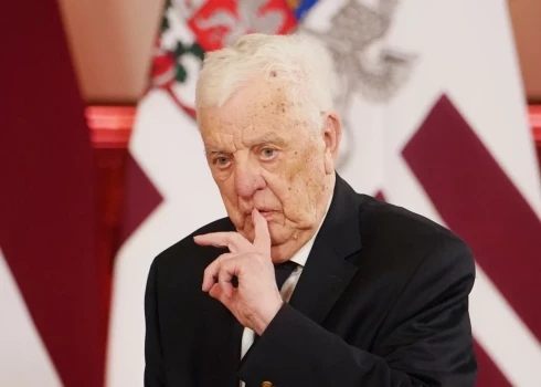 Разногласия между Паулсом и организаторами концерта "Manai dzimtenei" обернулись уголовным делом.