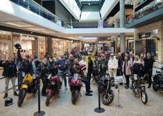 Svētki motobraucējiem! Rīgā atklāta izstāde "Gada motocikls 2026". FOTO