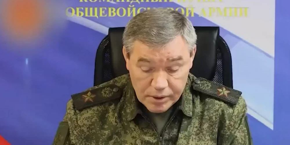 Valērijs Gerasimovs apgalvo, ka Krievijas okupācijas armija ir pilnībā ieņēmusi Ukrainas Luhanskas apgabalu.