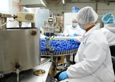 Kā darba stāžs un alga ietekmē nākotnes pensijas apmēru Latvijā