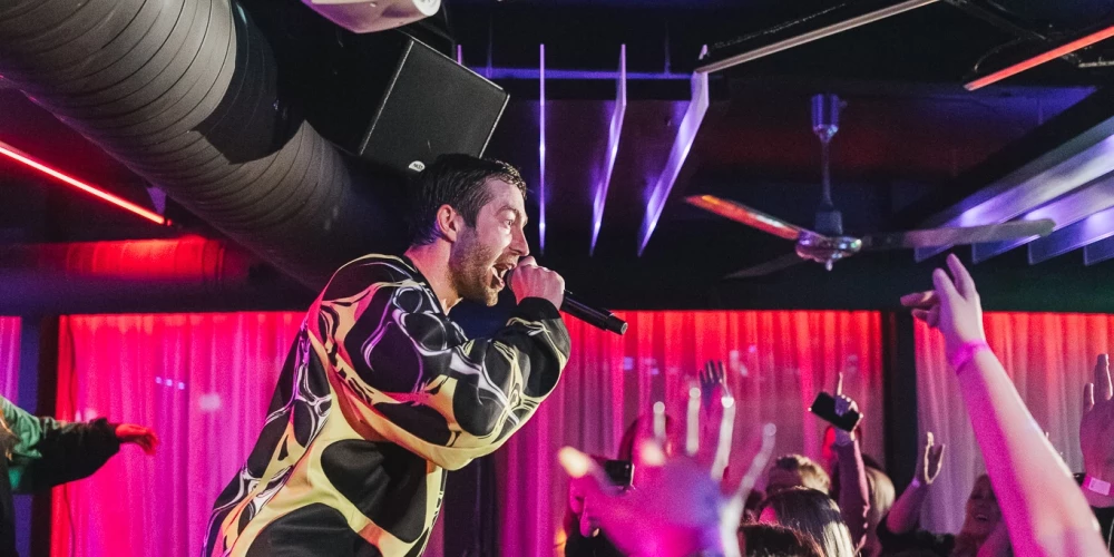 2026. gada 17. aprīlī Liepājas naktsklubā "Cukurfabrik’" uz skatuves kāpa Fiņķis, viens no iemīļotākajiem pašmāju māksliniekiem. Koncertā Fiņķis uzstājās kopā ar vairākiem mūziķiem, apvienojot elektroniskās mūzikas eksperimentus ar "grandžīgām" ģitāru partijām un dažādu ēru hiphopa elementiem.