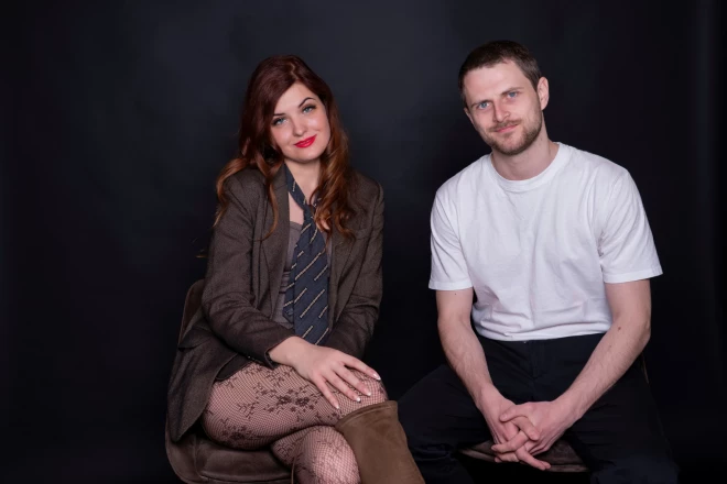 Pirms sarunas ar žurnālisti Kristu Oto atzina, ka šī viņam ir pirmā lielā intervija.