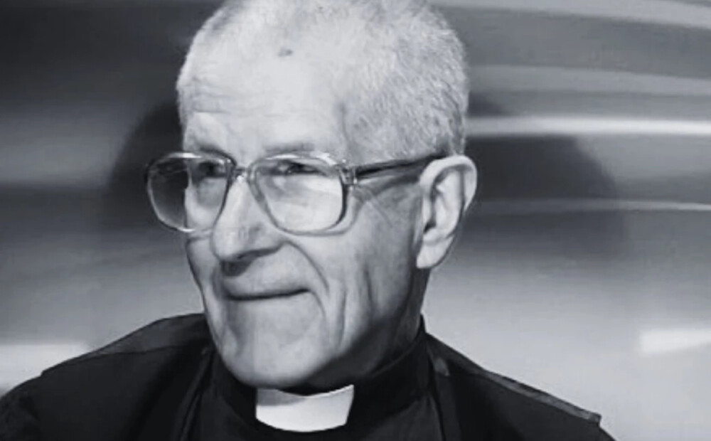 76 gadu vecumā mūžībā aizsaukts mācītājs Uldis Rožkalns