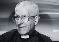 76 gadu vecumā mūžībā aizsaukts mācītājs Uldis Rožkalns