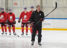 Latvijas hokejisti pret spēcīgo Somiju ar NHL divkārtējo čempionu sastāvā turpinās pārbaudes spēļu ciklu