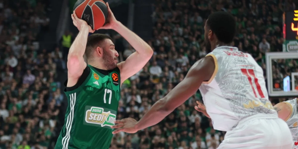 Atēnu komanda pieveica pretiniekus, kas bija ieradušies tikai astoņu spēlētāju sastāvā.