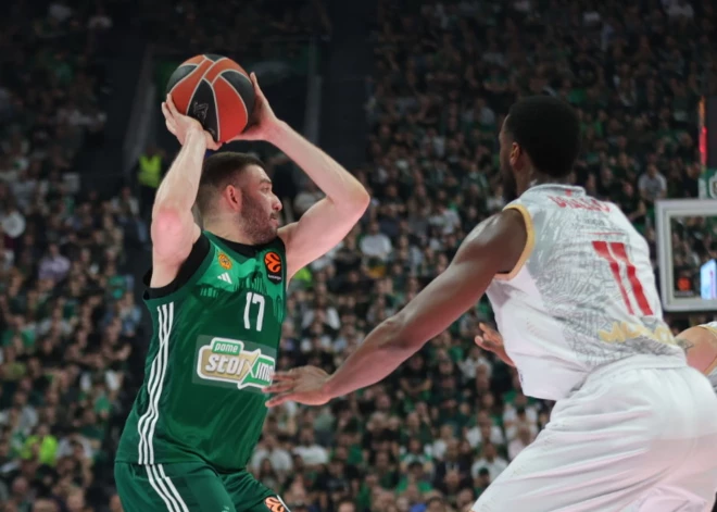 "Panathinaikos" basketbolisti izcīna ceļazīmi uz Eirolīgas ceturtdaļfinālu