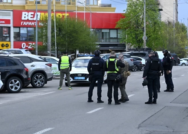 Kijivā apcietināts policists, kas apšaudes laikā aizbēga no notikuma vietas