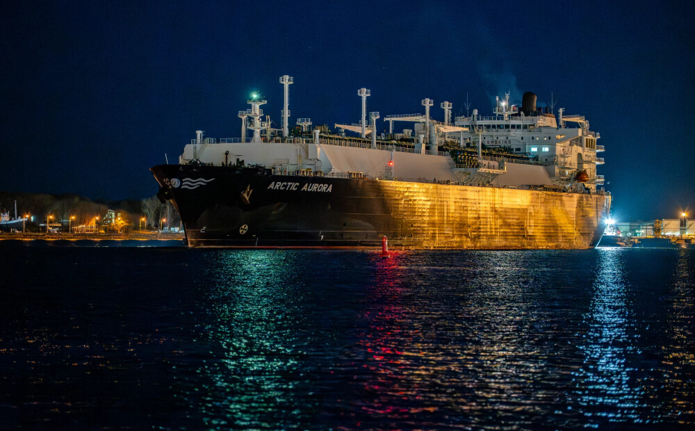 Daļa nākamās apkures sezonas gāzes jau atrodas ceļā uz Inčukalna krātuvi. VIDEO