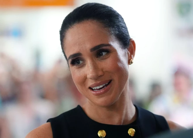 Meganu Mārklu izsmej pēc viņas izteiktā trīs vārdu lūguma