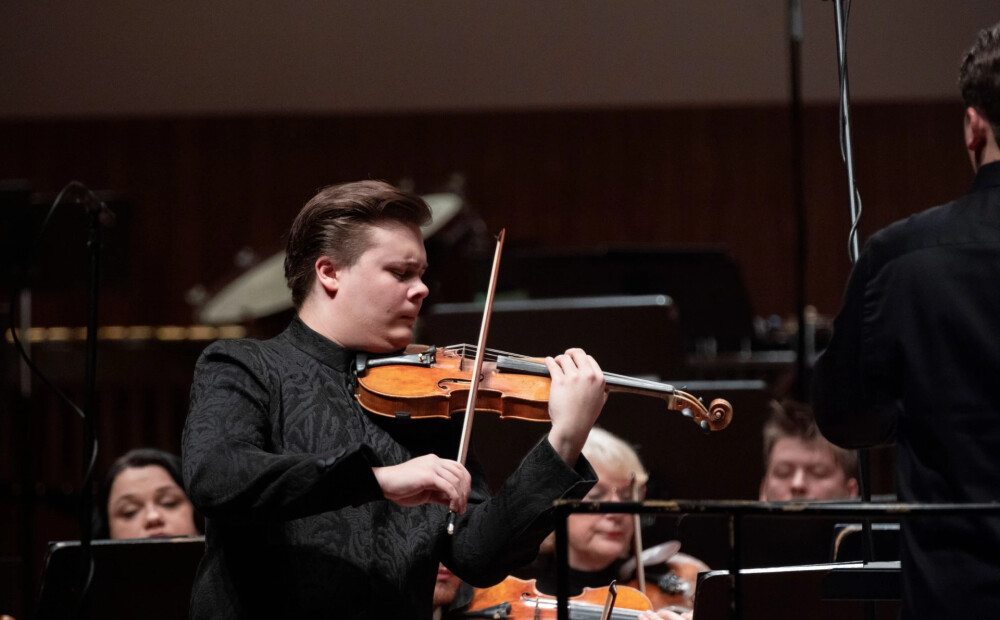 Jaunais vijolnieks Daniils Bulajevs kļūs par LNSO koncertmeistaru