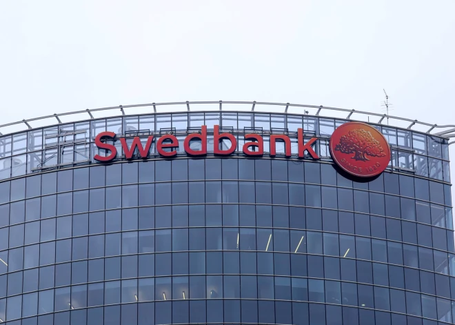 Swedbank поймал собственного сотрудника на краже у клиентов: ущерб - 200 000 евро