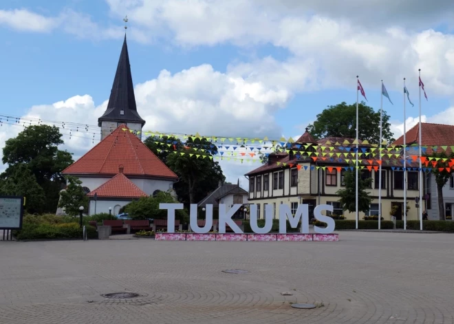 Жителям Тукумса повезло - в городе построят новые квартиры. Но жить в них смогут лишь избранные