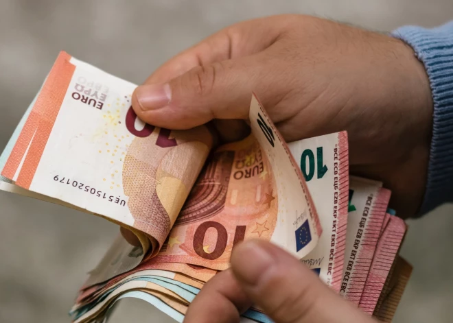 В Латвии думают об ограничении быстрых кредитов - есть веская причина