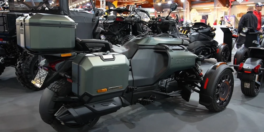 Aizvadītajā brīvā laika izstādē Outdoor bija apskatāms bagātīgs mototehnikas klāsts.