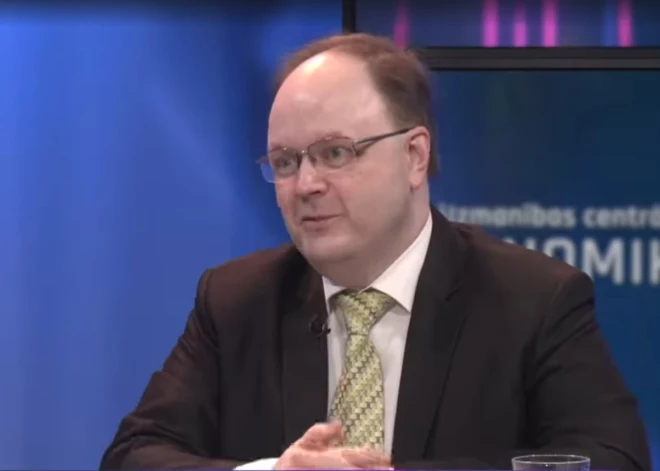 Смелое предложение латвийского ученого - он знает, что делать с неэффективными чиновниками