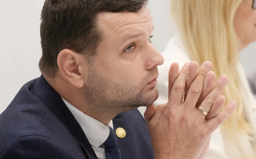 Par priekšlikuma izmantot pensiju otrā līmeņa uzkrājumu ārstniecībai ieguvumiem un zaudējumiem vēl tikai diskutēs, norāda Uzulnieks