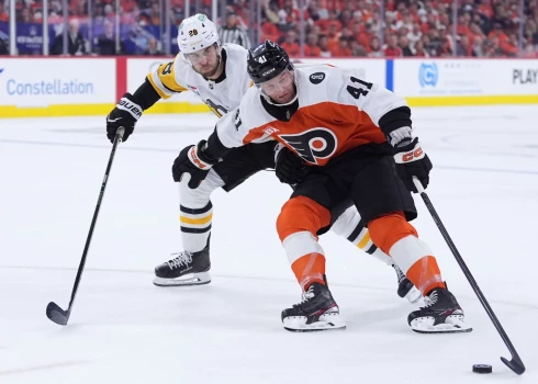 Austrumu konferences ceturtdaļfinālā "Penguins" viesos ar rezultātu 2:5 (1:0, 0:3, 1:2) zaudēja Filadelfijas "Flyers" komandai, sērijā līdz četrām uzvarām nonākot iedzinējos ar 0-3.