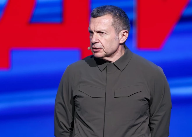 С Бони на Мелони: пропагандист Соловьев, продолжая женоненавистнические тирады, назвал премьера Италии "фашистской тварью" и "злой бабенкой"