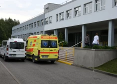 Матери умершей в больнице Даугавпилса 11-месячной девочки присудили большую компенсацию