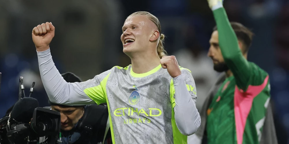 Ērlings Brauts-Holanns priecājas par panākumu. 