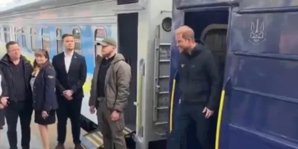 Принц Гарри посетил Киев с неанонсированным визитом на фоне войны в Украине.