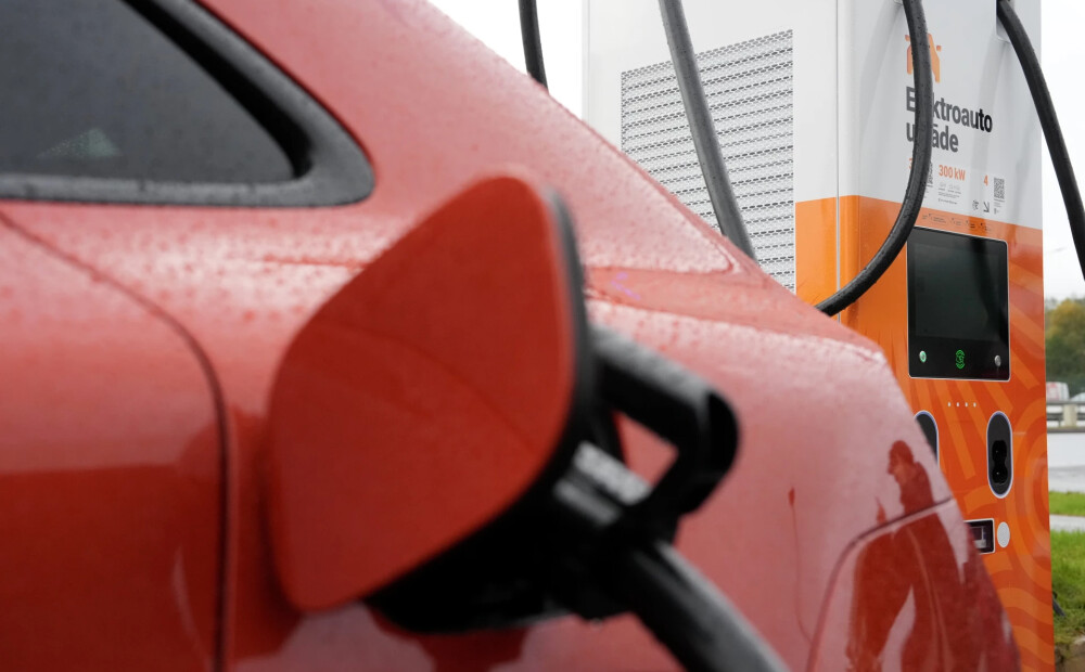 Latvijas iedzīvotājiem būs pieejams finansiāls atbalsts jauna transportlīdzekļa iegādei