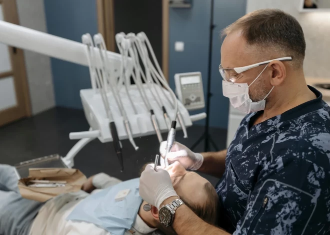 48-летний мужчина покончил жизнь самоубийством после неудачной стоматологической процедуры в Турции