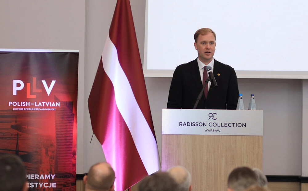 Ekonomikas ministrs Viktors Valainis Latvijas–Polijas biznesa forumā akcentē stratēģisko sadarbību drošības, tehnoloģiju un enerģētikas jomās