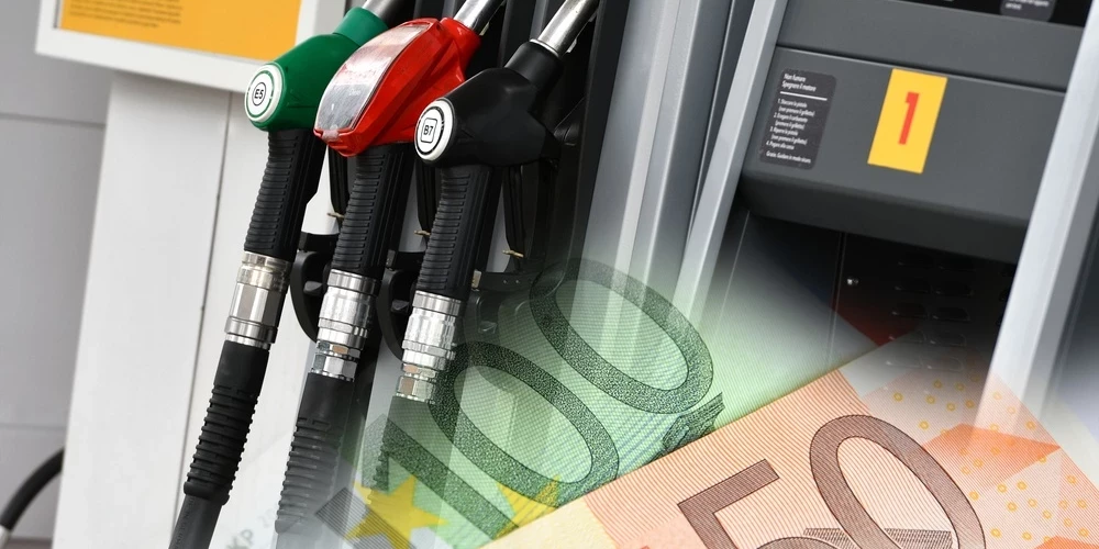 Лишь три страны ЕС смогли обогнать Латвию по росту цен на топливо.