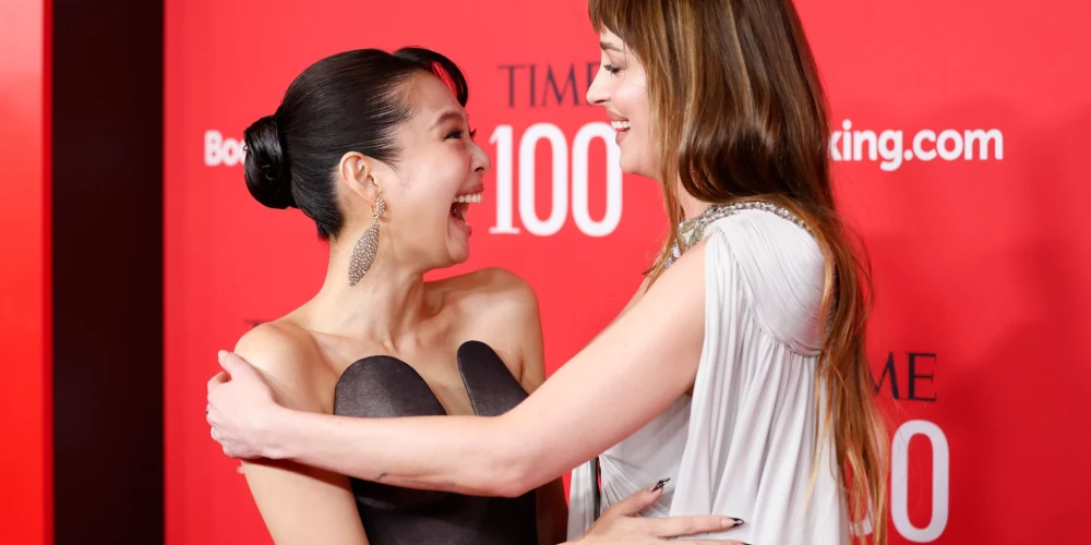 Holivudas zvaigznes uzmirdz “Time 100” galā pasākumā.