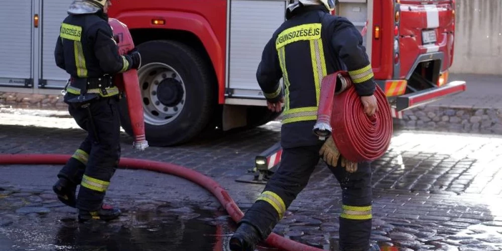 Vecrīgā 300 kvadrātmetru platībā dedzis "The Sinners" bārs.