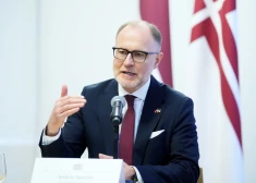 Ушло два госсекретаря за 2,5 года: что происходит в Министерстве обороны?