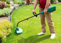 Kā izvēlēties trimmeri dārzam?