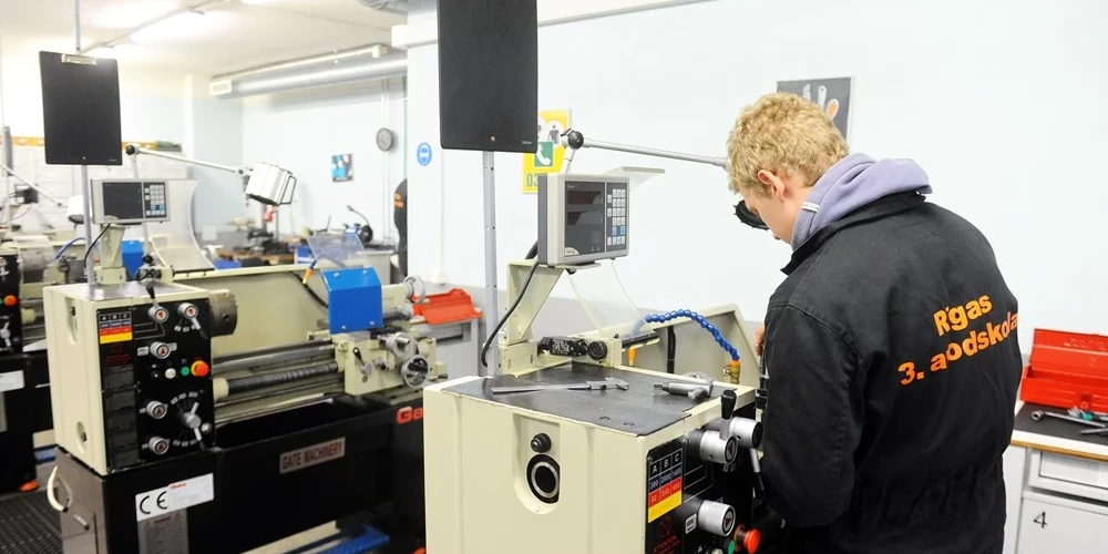 Профессиональные училища готовят к реальной жизни.