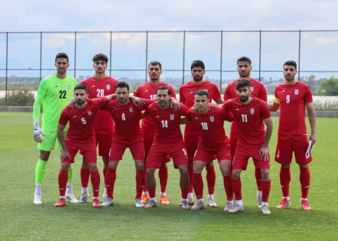 Irānas futbola izlase jau ilgus gadus ir viena no vadošajām Āzijas reģionā un gatavojas savam septītajam Pasaules kausam.